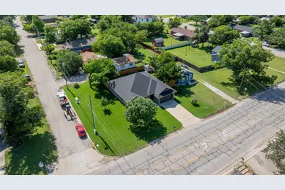 322 S Bowie Drive, Weatherford, TX 76086 - Photo 5