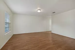 1834 Bayside St, Dallas, TX 75212 - Photo 5