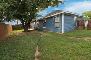 1106 12th Street SE, Mineral Wells, TX 76067 - Photo 33