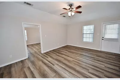1106 12th Street SE, Mineral Wells, TX 76067 - Photo 13