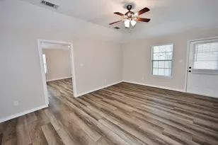 1106 12th Street SE, Mineral Wells, TX 76067 - Photo 13