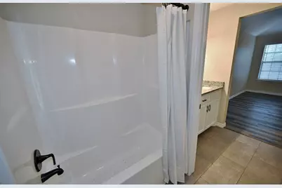1106 12th Street SE, Mineral Wells, TX 76067 - Photo 17