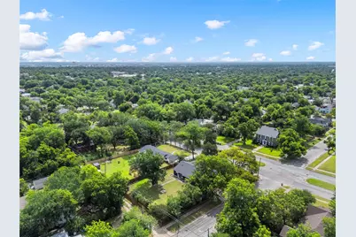 3025 Colcord Avenue, Waco, TX 76707 - Photo 37