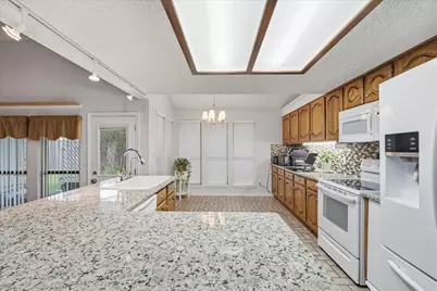 3721 Remington Drive, Carrollton, TX 75007 - Photo 17