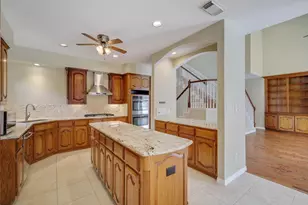 1012 Canongate Dr, Flower Mound, TX 75022 - Photo 9