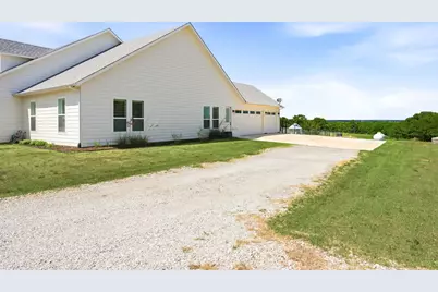 109 Bear Cat Court, Alvord, TX 76225 - Photo 31