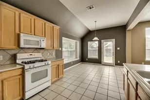 3209 Bloomfield Trail, Mansfield, TX 76063 - Photo 11