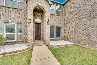 1611 Montelena Avenue, Kennedale, TX 76060 - Photo 3