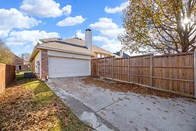 1917 Bridgewater Drive, Allen, TX 75013 - Photo 31