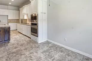 106 Elm Crest Ct, Weatherford, TX 76087 - Photo 17