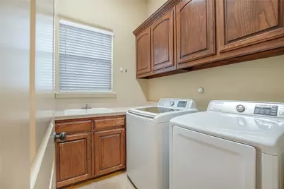 1838 Crowbridge Drive, Frisco, TX 75033 - Photo 15