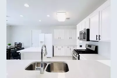 7405 Lake Whitney Drive, Arlington, TX 76002 - Photo 9