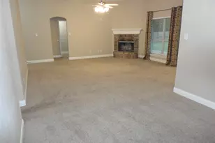 316 Hacienda Dr, Waxahachie, TX 75165 - Photo 3