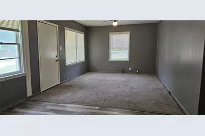 104 Smith Street, Hillsboro, TX 76645 - Photo 5