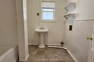 104 Smith St, Hillsboro, TX 76645 - Photo 9