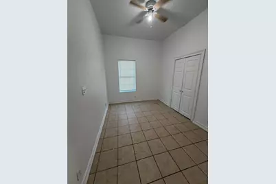 2730 S Jennings Avenue #100, Fort Worth, TX 76110 - Photo 5
