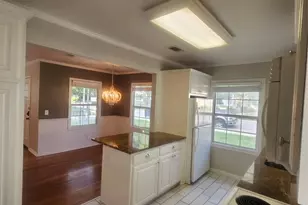 307 N Bradley St, McKinney, TX 75069 - Photo 9