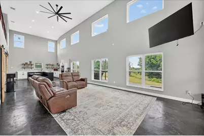 528 Hill County Road 4411, Grandview, TX 76050 - Photo 13