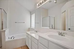 4601 Palm Valley Dr, Plano, TX 75024 - Photo 23