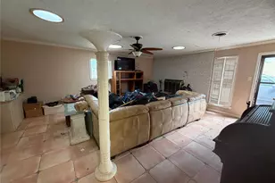 3016 Dreeben Dr, Richland Hills, TX 76118 - Photo 5