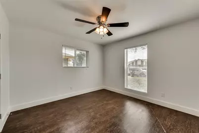 1865 Green Ridge Drive, Carrollton, TX 75007 - Photo 15