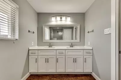 1865 Green Ridge Drive, Carrollton, TX 75007 - Photo 19