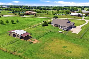 10040 Horseshoe Nail Rd, Pilot Point, TX 76258 - Photo 31