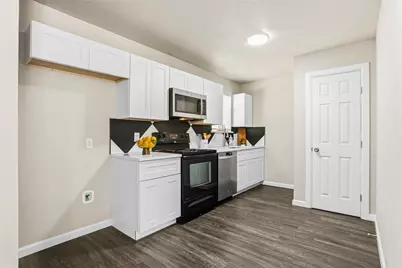 1209 Glasgow Road, Fort Worth, TX 76134 - Photo 7