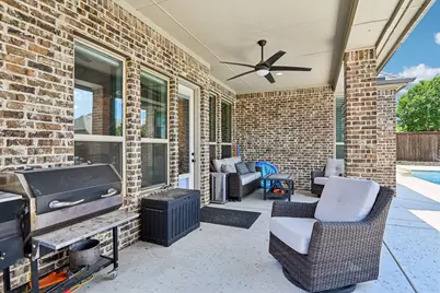 916 Champions Court, Roanoke, TX 76262 - Photo 21