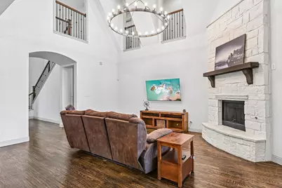 916 Champions Court, Roanoke, TX 76262 - Photo 7