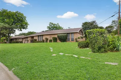 1811 Reynoldston Lane, Dallas, TX 75232 - Photo 23