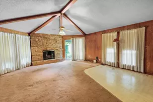 1811 Reynoldston Ln, Dallas, TX 75232 - Photo 5