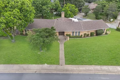 1811 Reynoldston Lane, Dallas, TX 75232 - Photo 33