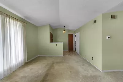 1811 Reynoldston Lane, Dallas, TX 75232 - Photo 13