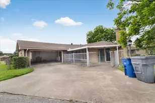 1811 Reynoldston Ln, Dallas, TX 75232 - Photo 35