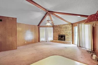 1811 Reynoldston Lane, Dallas, TX 75232 - Photo 9
