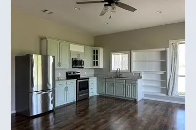 677 McVoid, Springtown, TX 76082 - Photo 5