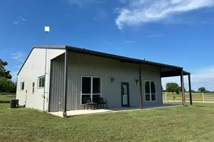 677 McVoid, Springtown, TX 76082 - Photo 1