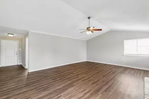 2123 Sheraton Dr, Carrollton, TX 75007 - Photo 7