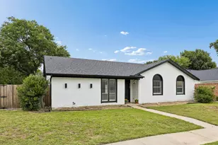 2123 Sheraton Dr, Carrollton, TX 75007 - Photo 3