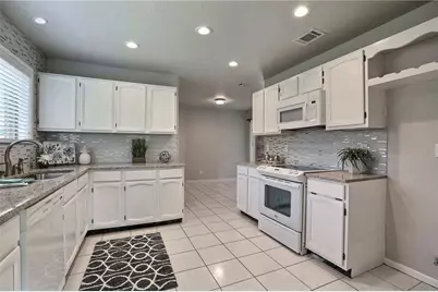 212 Aspenway Drive, Coppell, TX 75019 - Photo 11