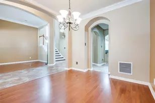 816 Pinnacle Cir, Lewisville, TX 75077 - Photo 5