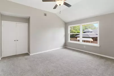 2462 Claremont Drive, Grand Prairie, TX 75052 - Photo 19