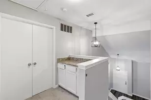 2462 Claremont Dr, Grand Prairie, TX 75052 - Photo 17