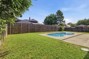 2462 Claremont Dr, Grand Prairie, TX 75052 - Photo 25