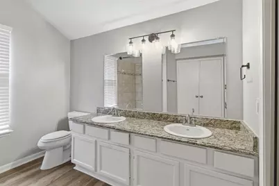 2462 Claremont Drive, Grand Prairie, TX 75052 - Photo 21