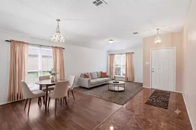 640 Canyon Place, DeSoto, TX 75115 - Photo 3