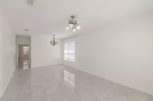 4333 Park Creek Cir N, Fort Worth, TX 76137 - Photo 7