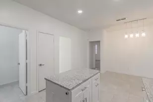 4333 Park Creek Cir N, Fort Worth, TX 76137 - Photo 5