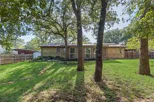 7100 Lowery Ln, North Richland Hills, TX 76182 - Photo 29